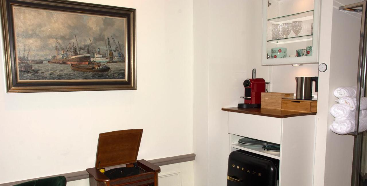 B&B Belle Chambre - Luxe In Art Deco Stijl Dordrecht Kültér fotó